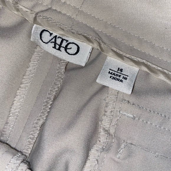 Cato Khaki Cropped Capri Pants Tan Size 14 - Picture 3 of 6